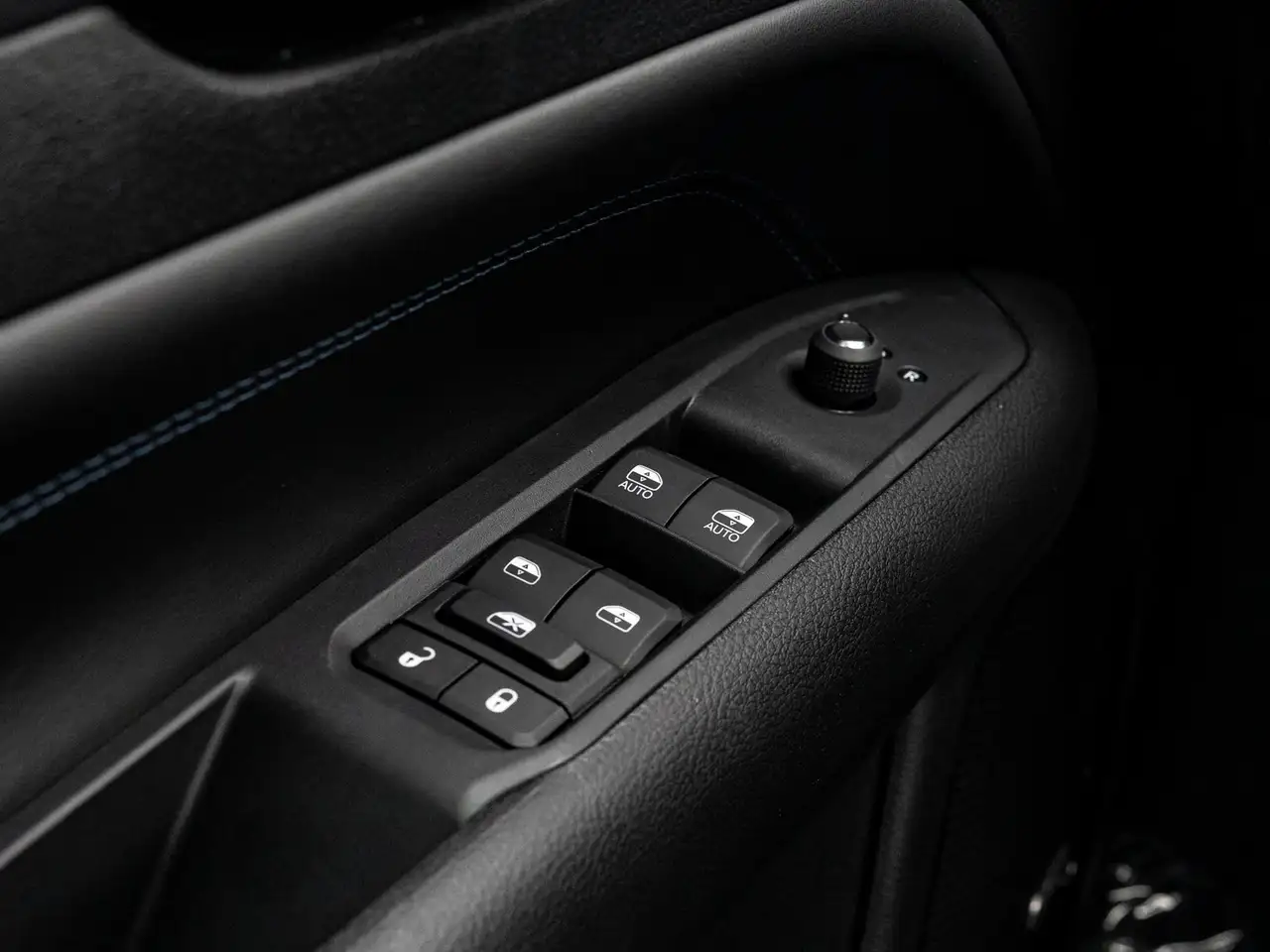 Jeep Compass photo Jeep Compass