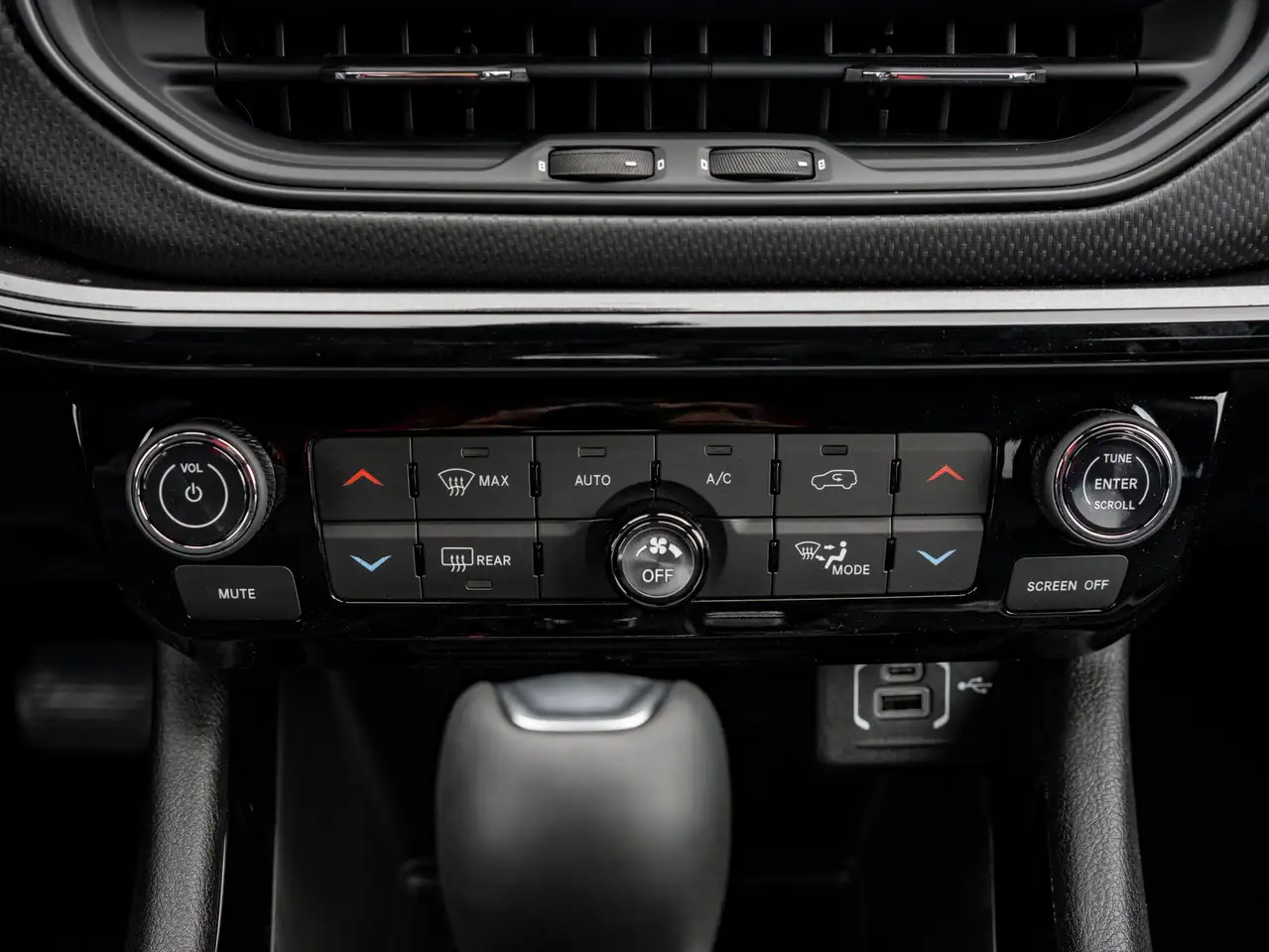 Jeep Compass photo Jeep Compass