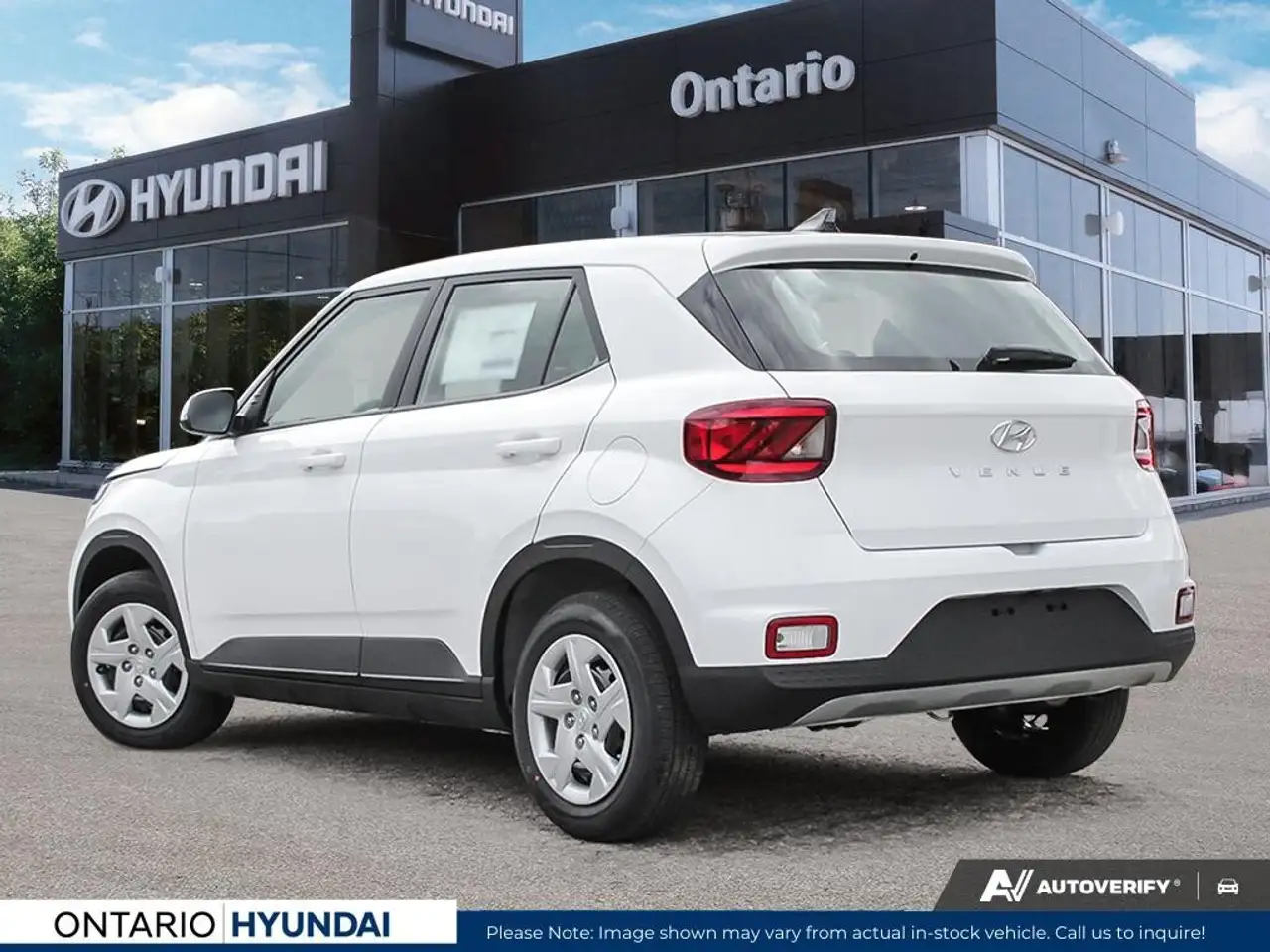 Hyundai Venue снимка Hyundai Venue