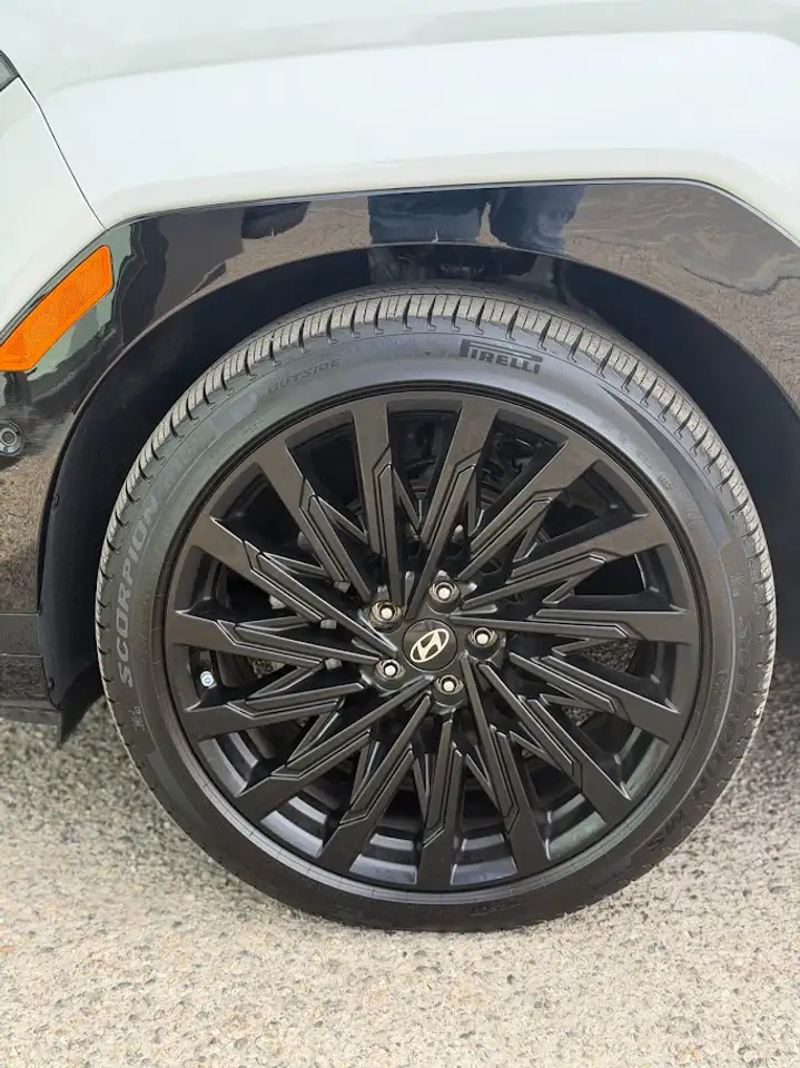 Hyundai SANTA FE снимка Hyundai SANTA FE