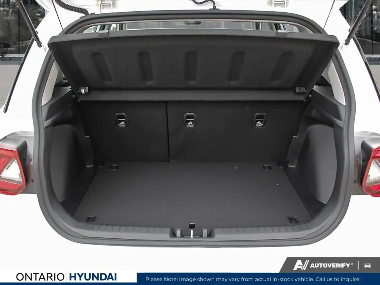 Hyundai Venue снимка Hyundai Venue