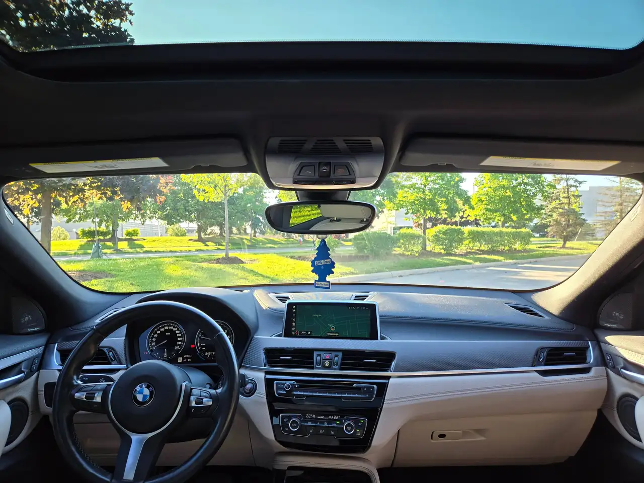 BMW X2 photo BMW X2