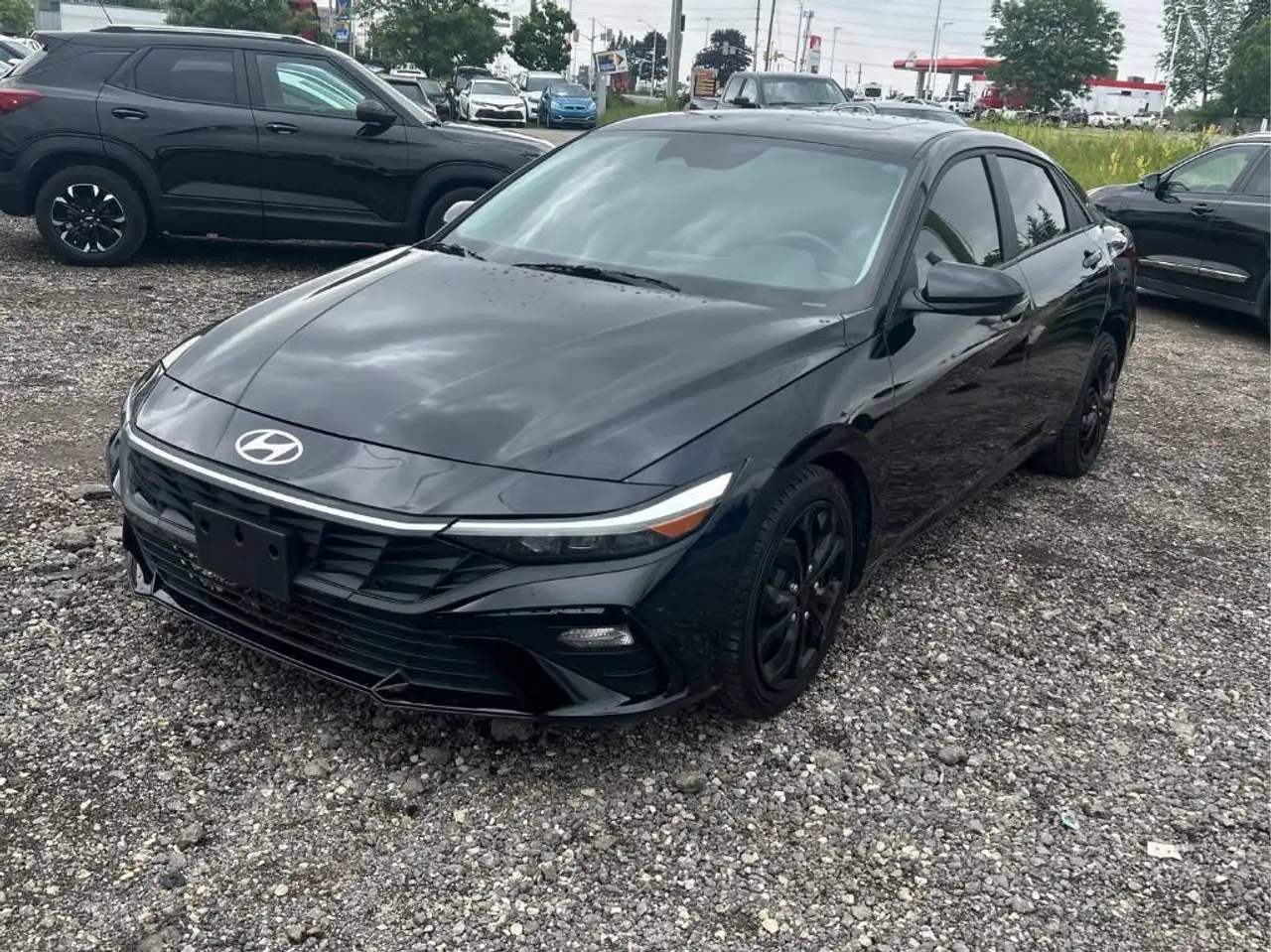 2024 Hyundai ELANTRA