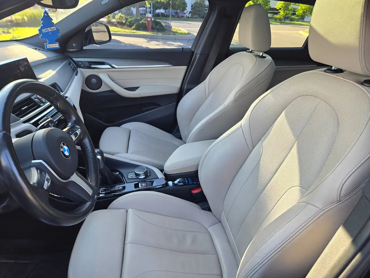 BMW X2 photo BMW X2