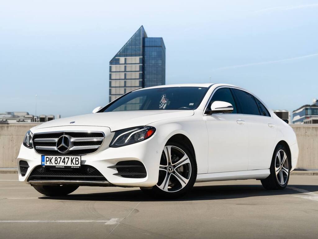 2019 MERCEDES-BENZ E300 4MATIC