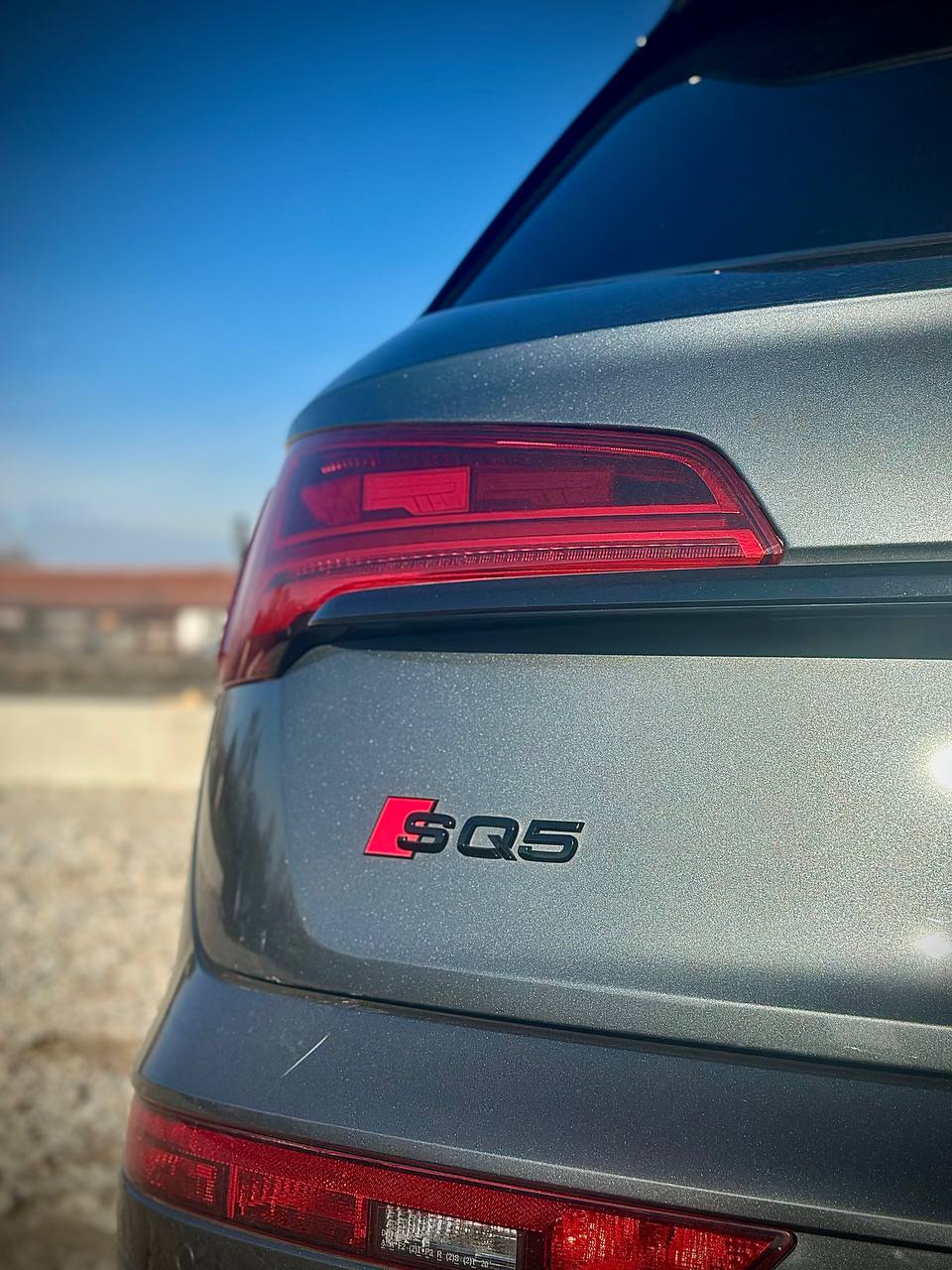 2023 AUDI SQ5 
