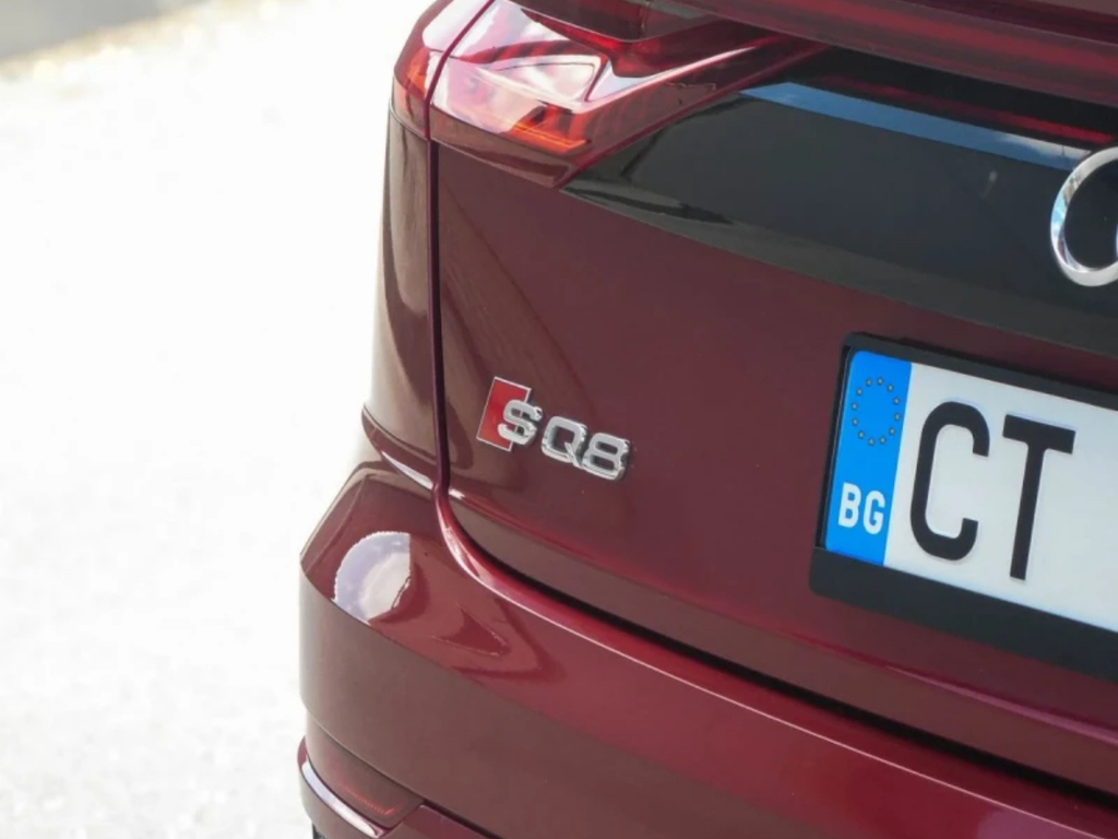 2020 AUDI SQ8 Prestige