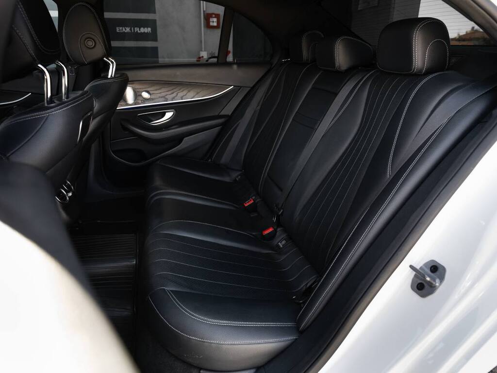 2019 MERCEDES-BENZ E300 4MATIC