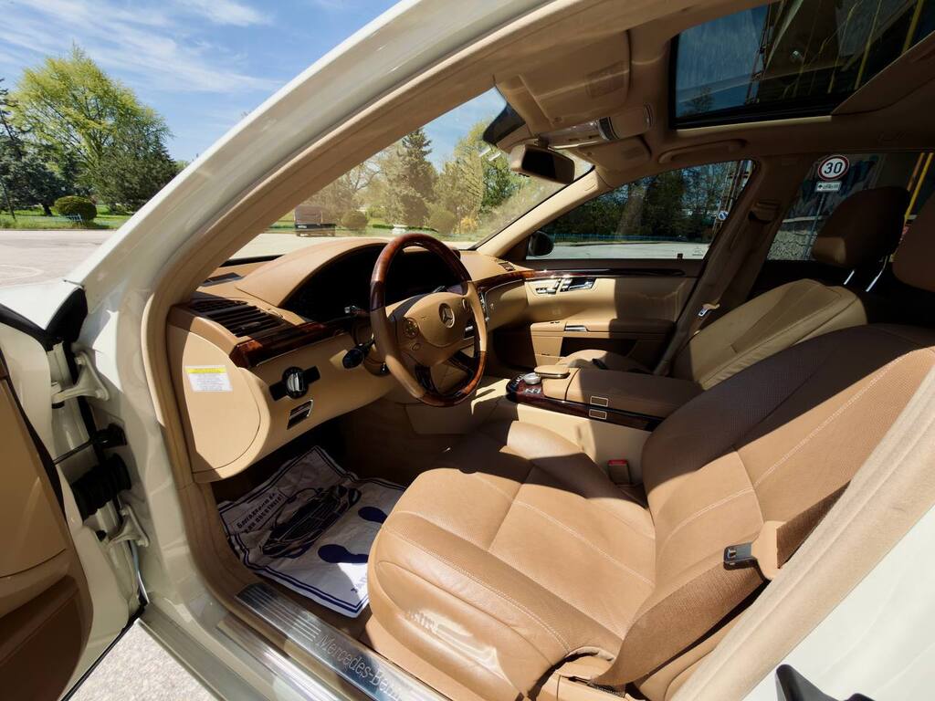 2009 MERCEDES-BENZ S550 4MATIC