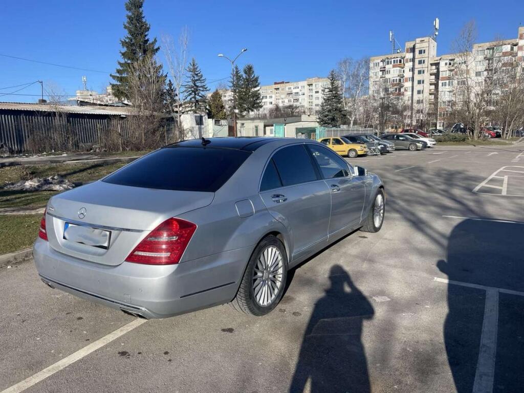 2011 MERCEDES-BENZ S600 L