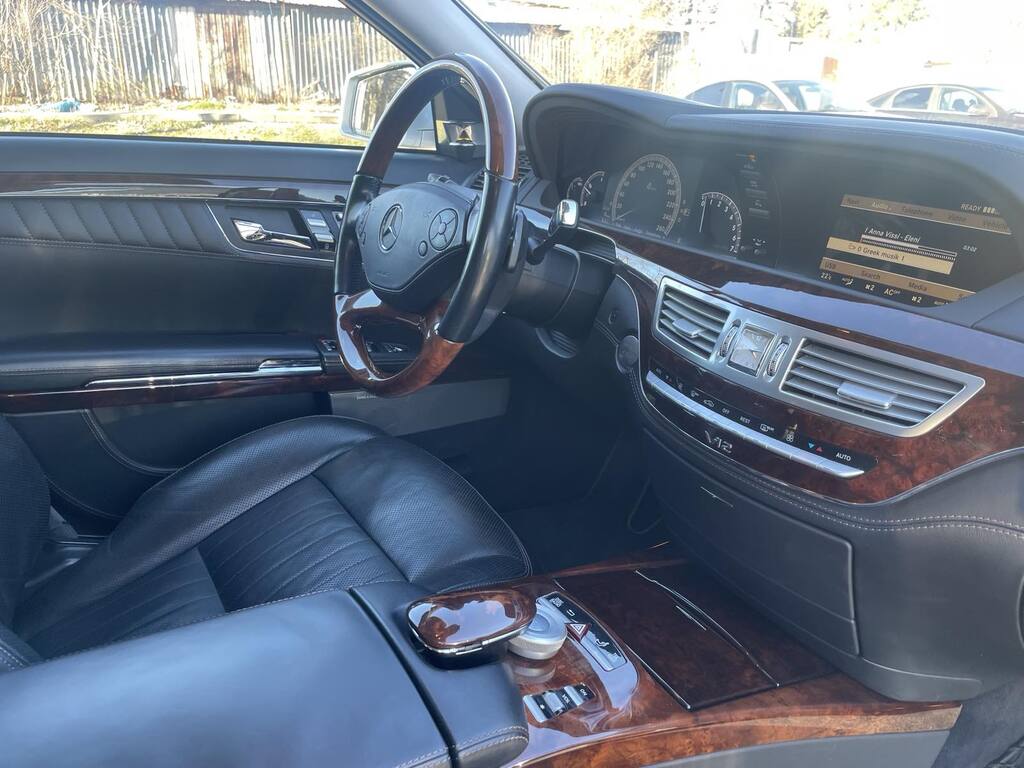 2011 MERCEDES-BENZ S600 L