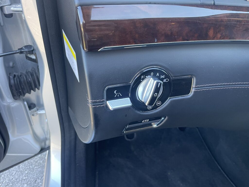 2011 MERCEDES-BENZ S600 L