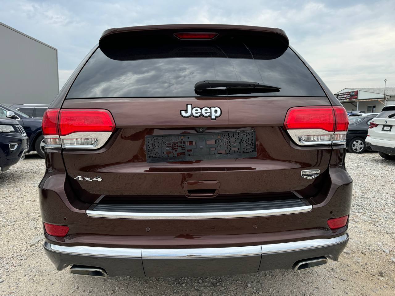 2014 JEEP GRAND CHEROKEE SUMMIT
