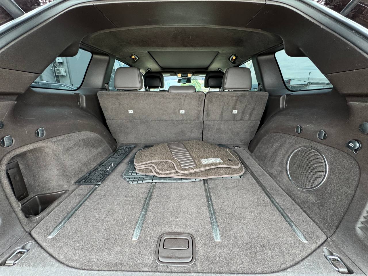 2014 JEEP GRAND CHEROKEE SUMMIT